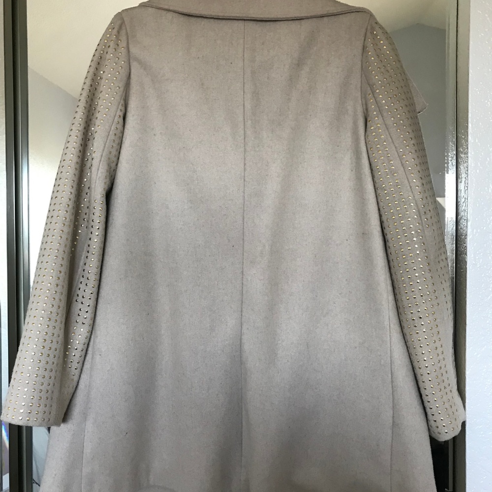 Grey Mid-length Coat with Gold Stud Sleeves - Picture 7 of 8